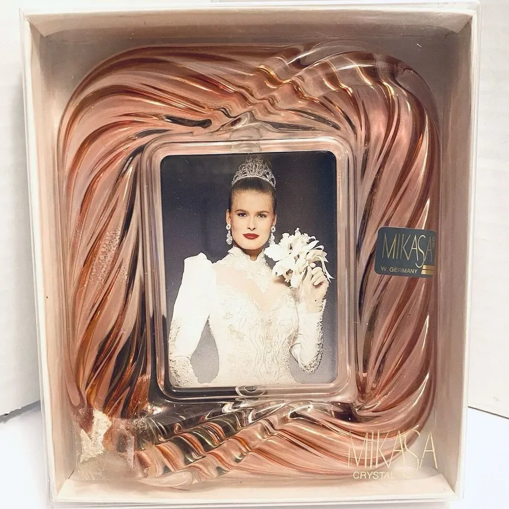 Vintage Mikasa Crystal 6” Swirl Rose Picture Frame - Never Used